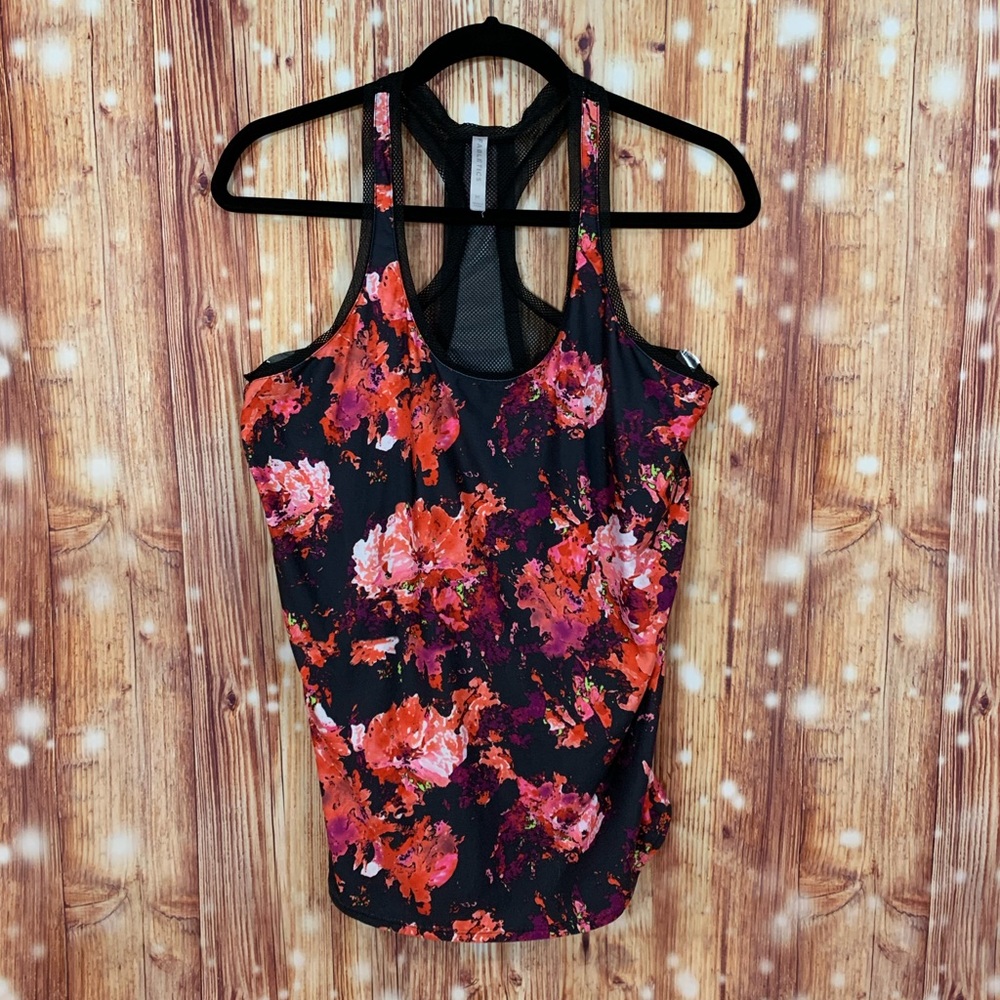 Fabletics Athletic Racerback Top Sz Medium Print